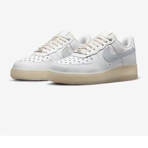Women’s Nike Air Force 1 Sneakers *Brand New!*